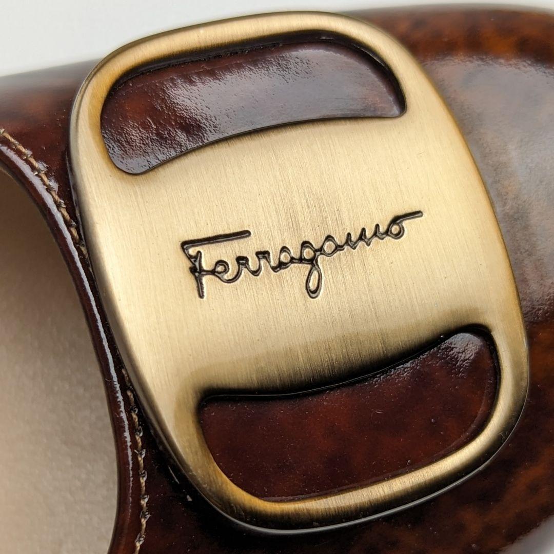 未使用さん⭐フェラガモFerragamo ゴールドプレート パンプス 7C