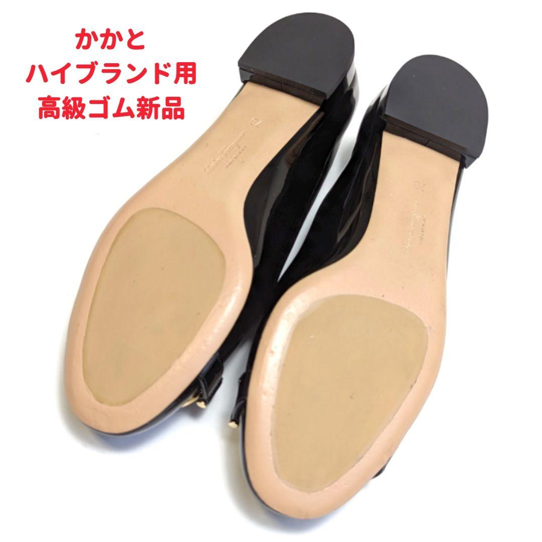 新品そっくりさん⭐フェラガモFerragamo ガンチーニ パテントパンプス7D
