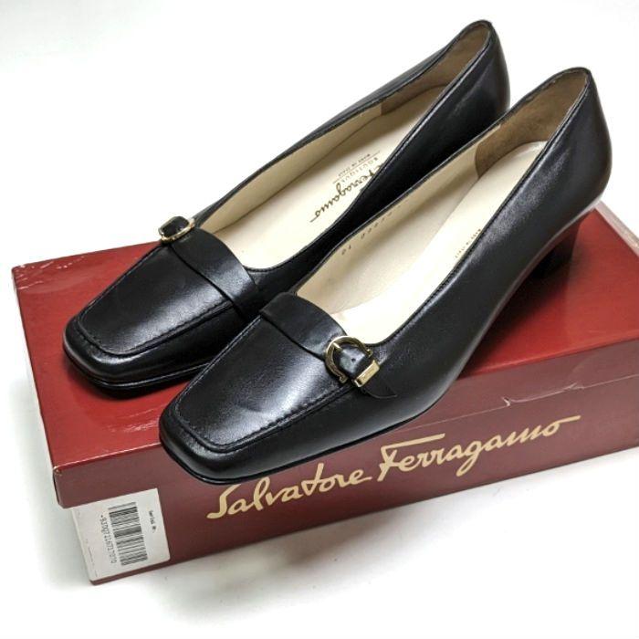 未使用さん♥フェラガモ Ferragamoミニガンチーニ パンプス 7.5D 黒