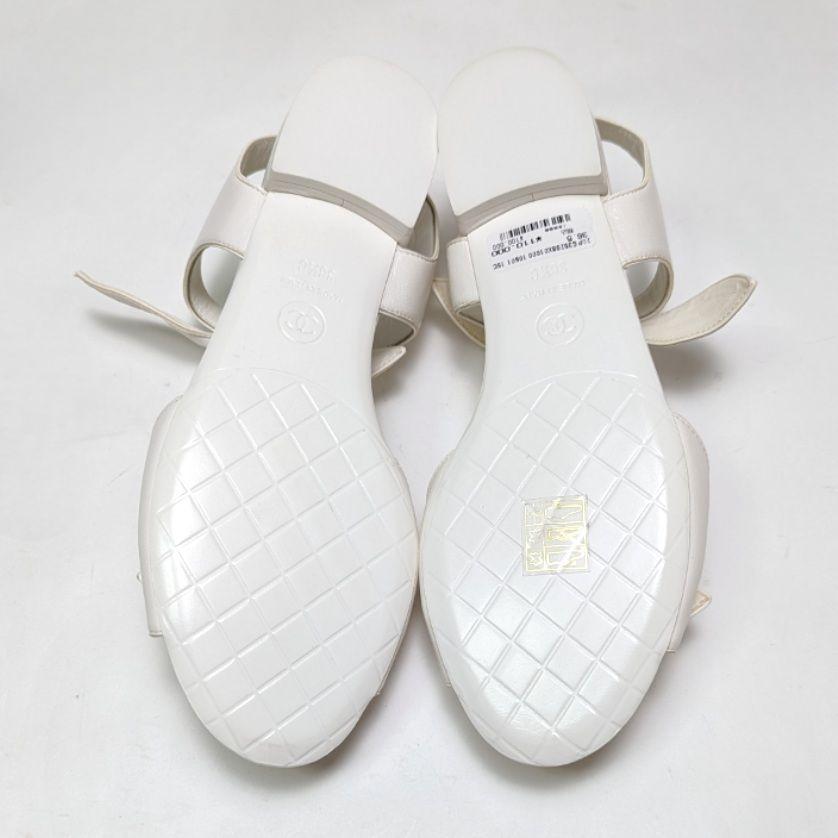 未使用さん♥CHANELシャネル リボンサンダル 36.5C ホワイト