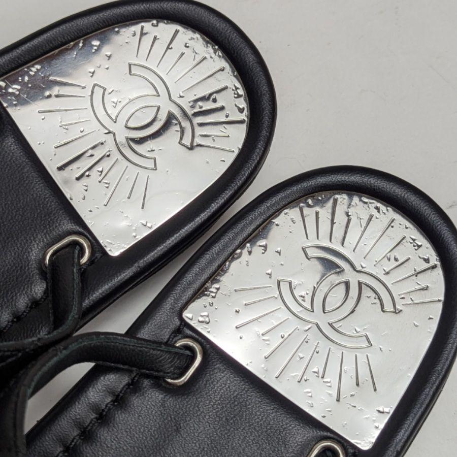 新品そっくりさん⭐CHANELシャネル メタリックCC トングサンダル 36C