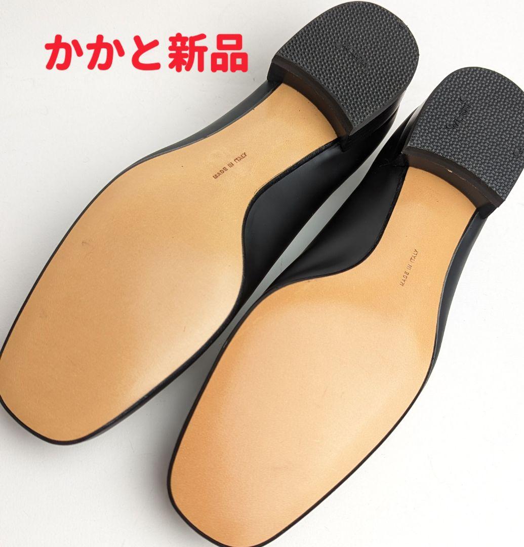 未使用さん♥フェラガモFerragamo ロゴプレートパンプス5.5C
