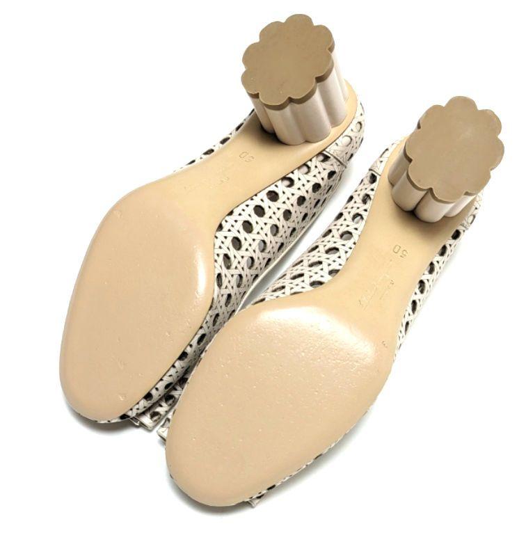 新品そっくりさん⭐フェラガモFerragamo フラワーヒール パンプス 5D