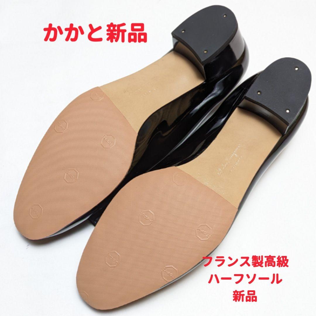 新品そっくりさん⭐近年モデルフェラガモFerragamoヴァラパテントパンプス8