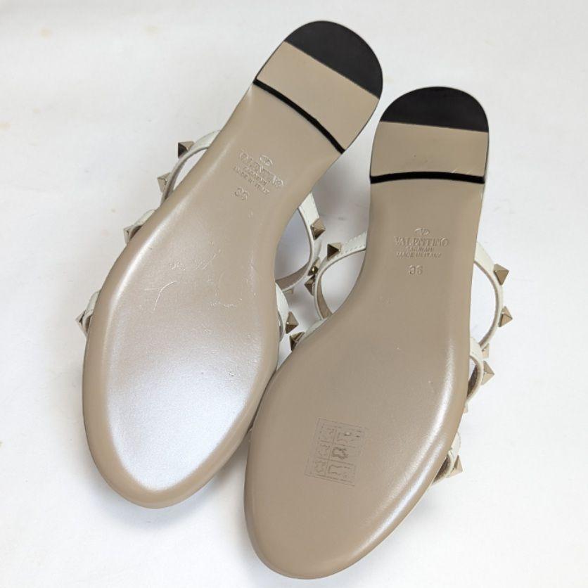 新品そっくりさん⭐ヴァレンティノガラヴァーニ ロックスタッズサンダル36