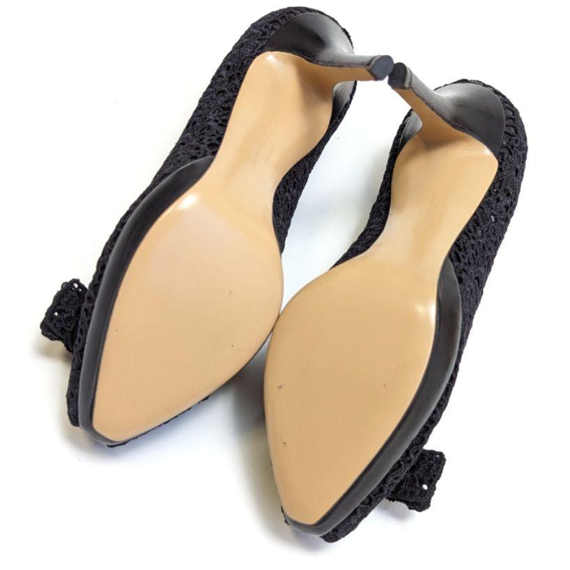 未使用さん♥フェラガモFerragamo ヴァラ レースパンプス 7C