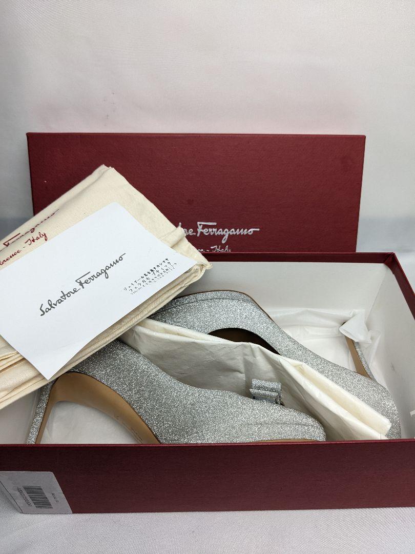 未使用極上美♥フェラガモFerragamoグリッターヴァラブライダルパンプス24