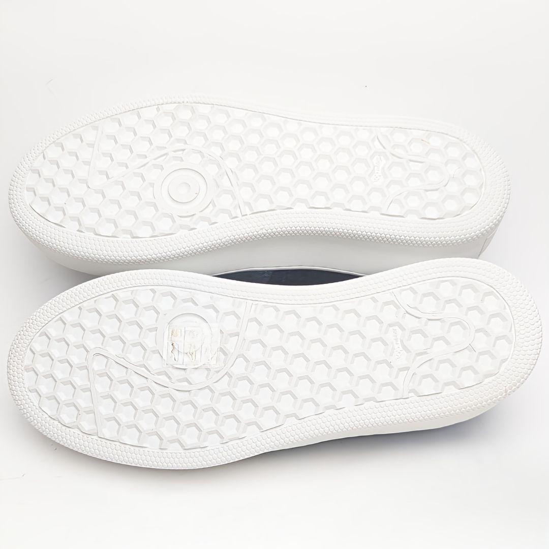 世界で一つ幻のセルジオロッシSergioRossi sr1アディクトスニーカー