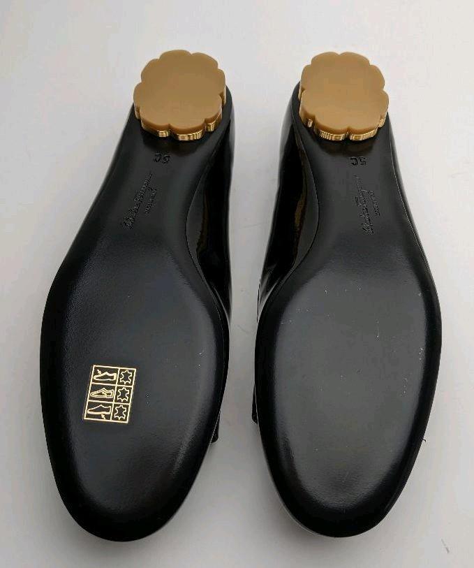 未使用極上♥フェラガモFerragamoSARNOフラワーヒールパンプス22.5