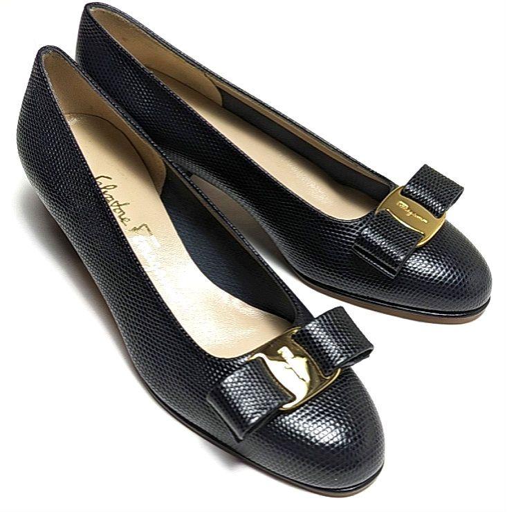 Ferragamo未使用さん♥フェラガモFerragamo　ヴァラ　ハラコ　パンプス　5.5C