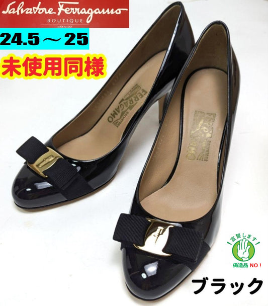 新品そっくりさん⭐フェラガモFerragamo　カルラ　黒　パテント 8D　黒