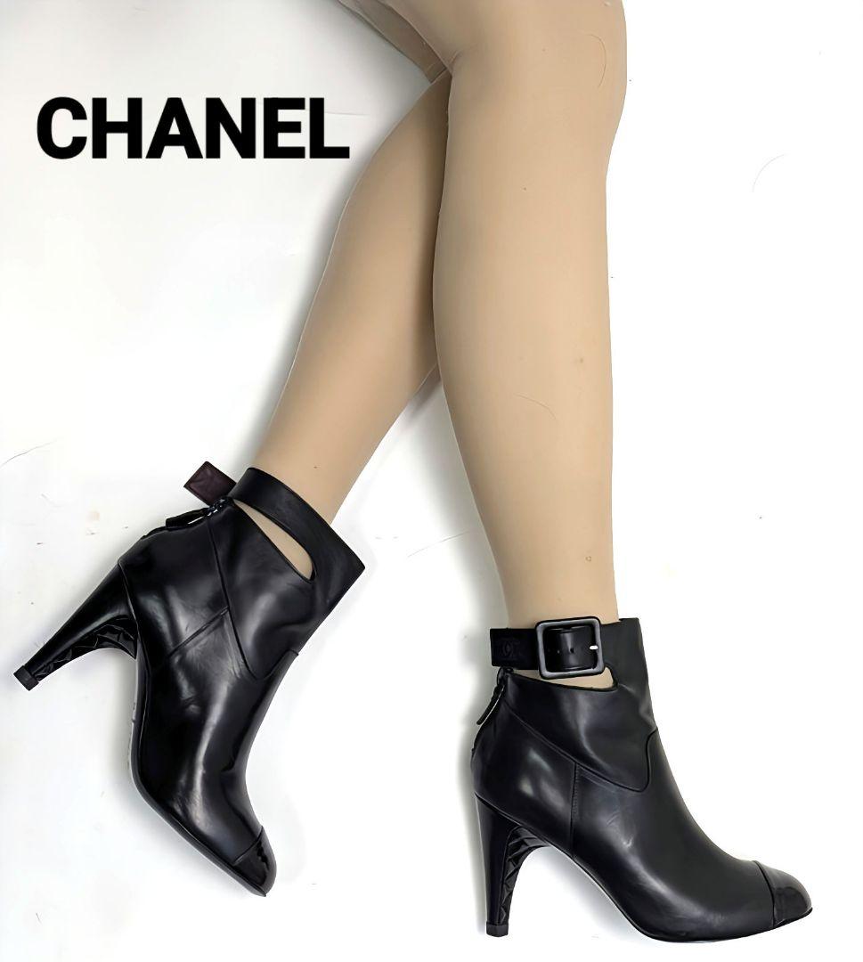 未使用さん♥CHANELシャネル　ショートブーツ　36.5C　黒