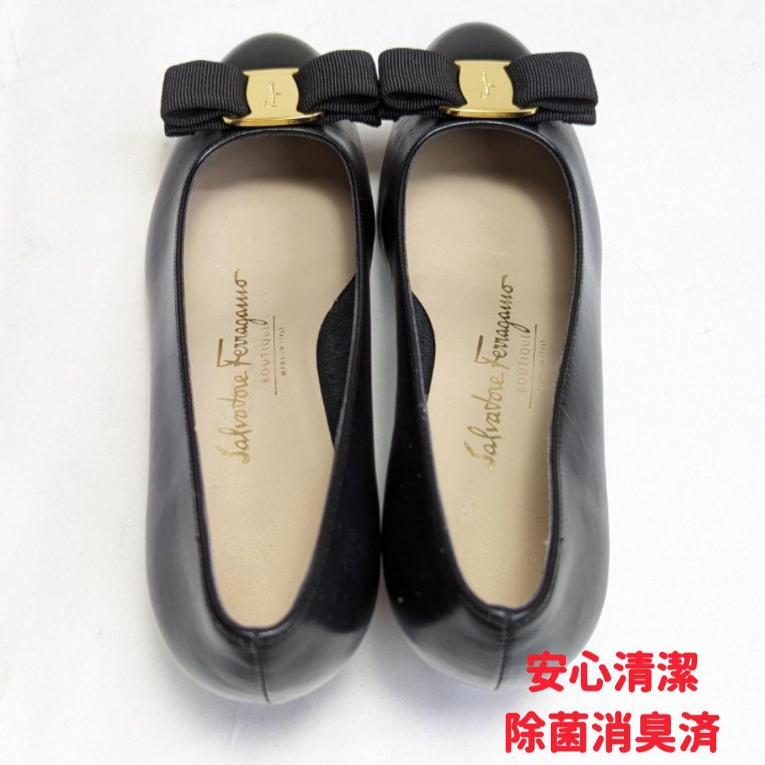 未使用さん♥フェラガモFerragamo ヴァラ VARA パンプス 5C 黒