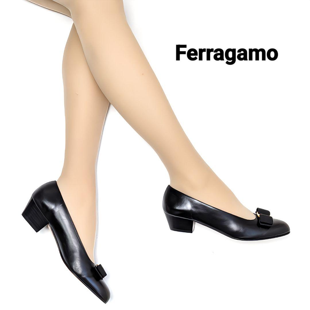 激レアサイズ 未使用さん♥フェラガモFerragamo ヴァラ 6D ブラック 