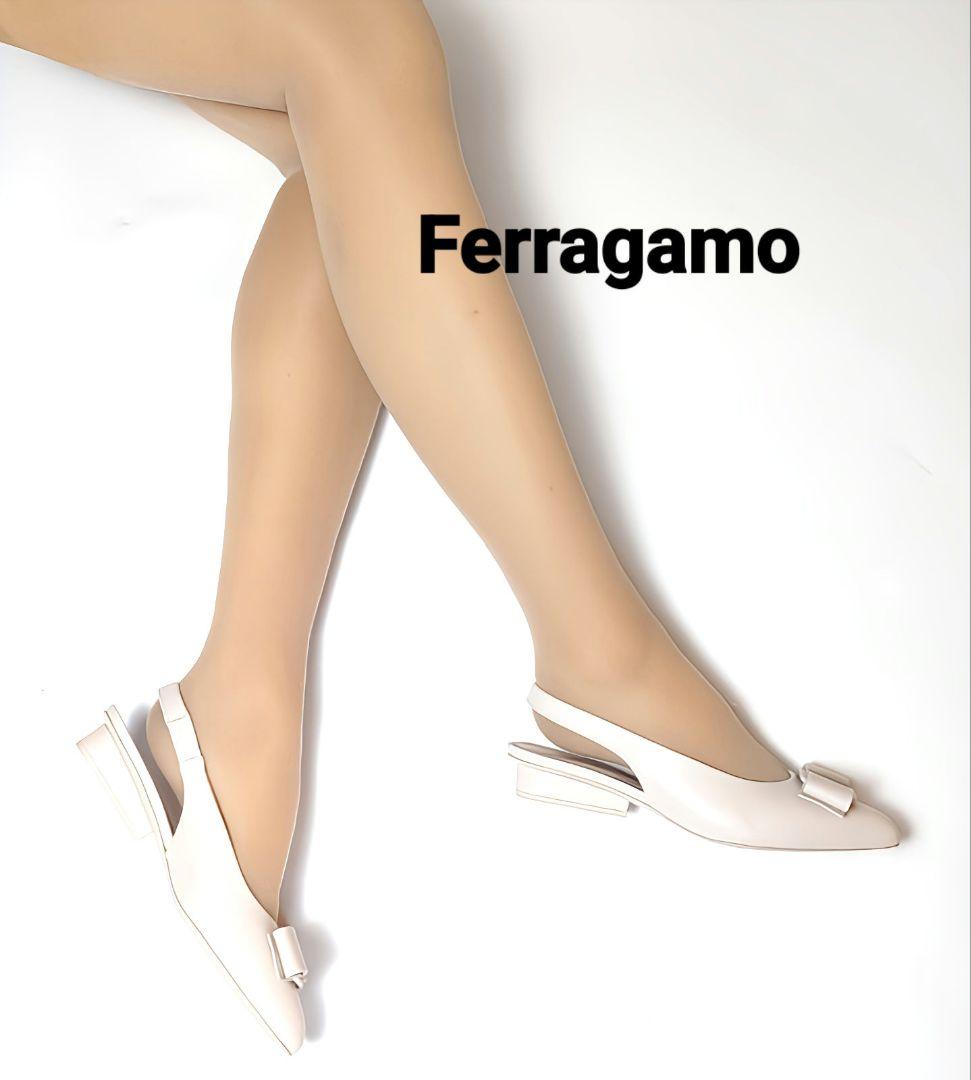 未使用さん♥フェラガモFerragamo 　VIVA　スリングバックパンプス5D